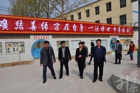 上海市(shi)建(jian)築工(gong)程(cheng)學(xué)校
