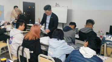 電(dian)子(zi)科(ke)技(ji)大(da)學(xué)2+2國(guo)際(ji)本(ben)科(ke)課程(cheng)